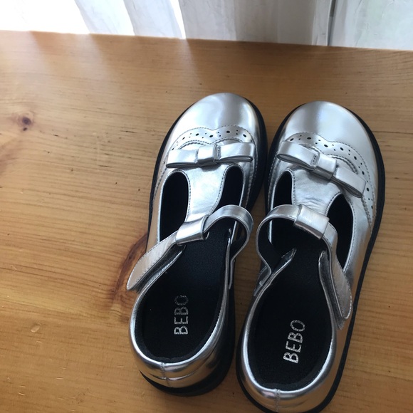 Dress shoes - Picture 3 of 3